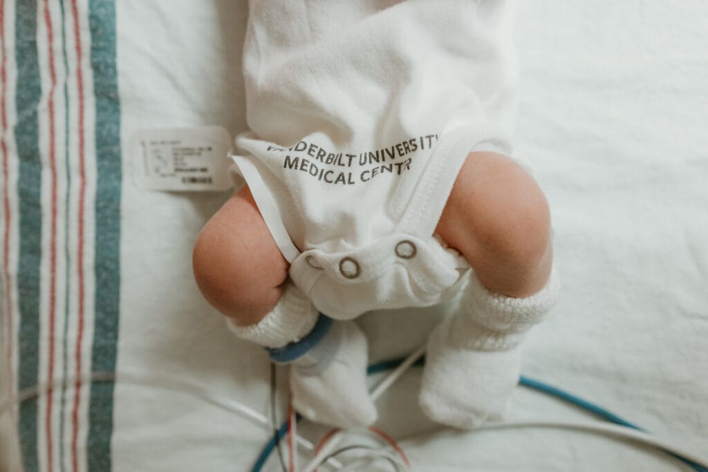 fresh 48 photo of newborn at Vanderbilt
