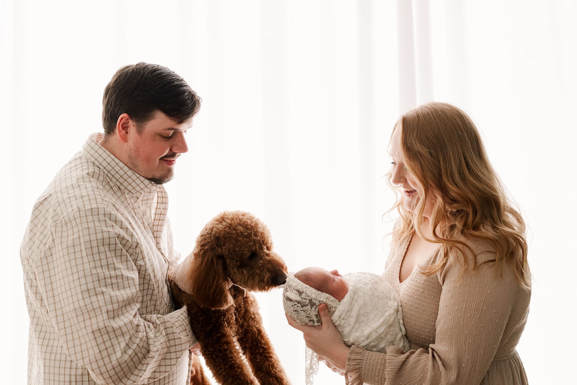 Bump to baby photographer in Clarksville TN